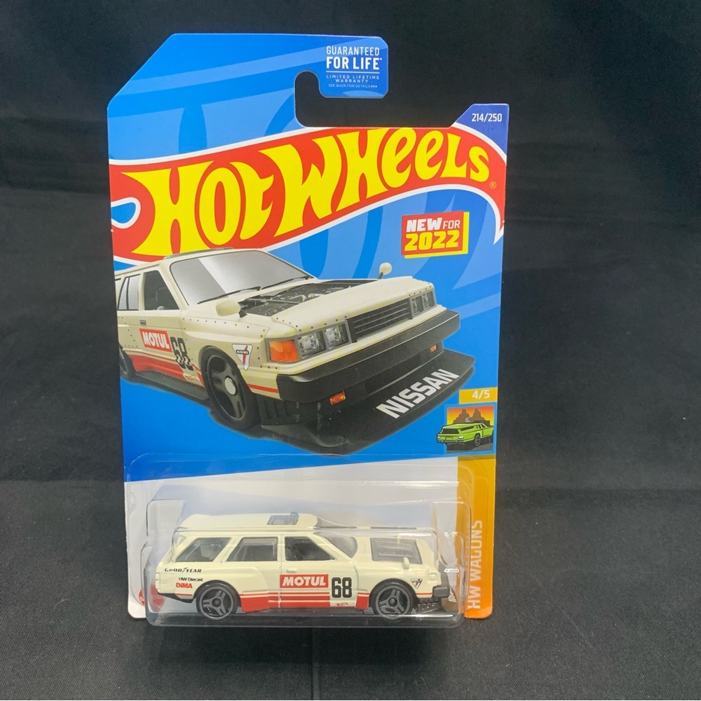 Hot wheels Nissan Maxima Drift Car HW Wagons